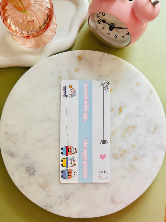 Lil Boo Krew Pocket Peeker