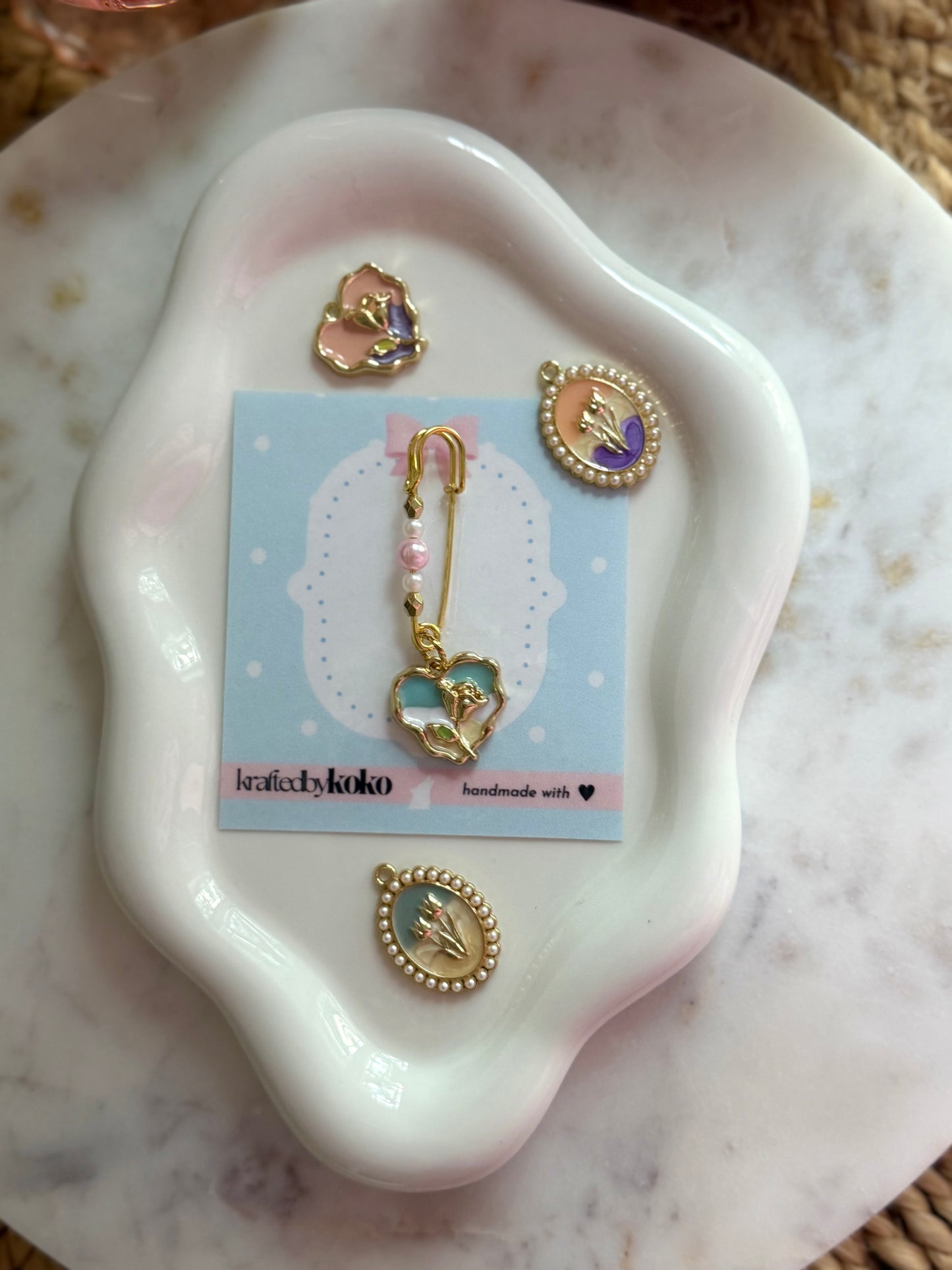 Petal Pearl Pin Charm
