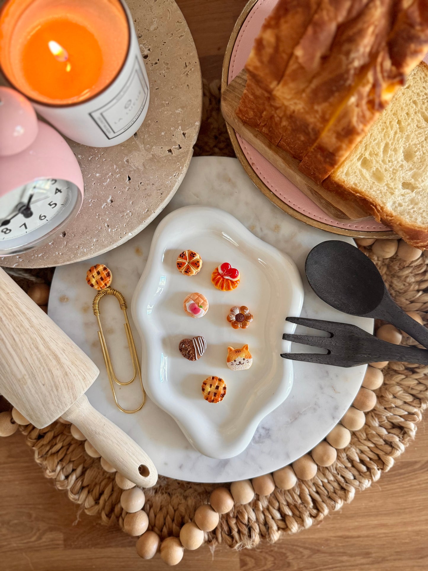 Krumb Catcher Jumbo Paperclip