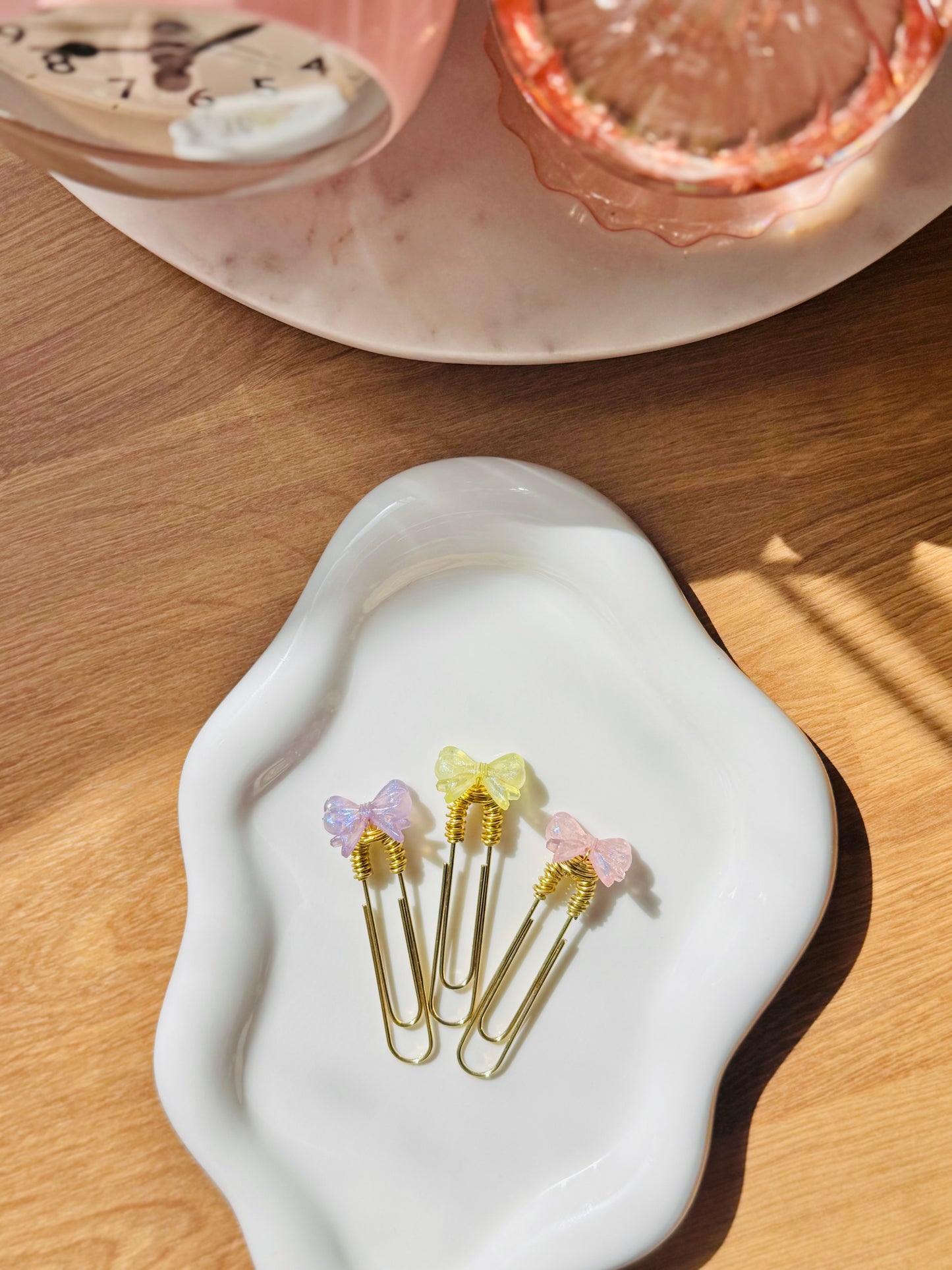 Lumière Bow Paperclip