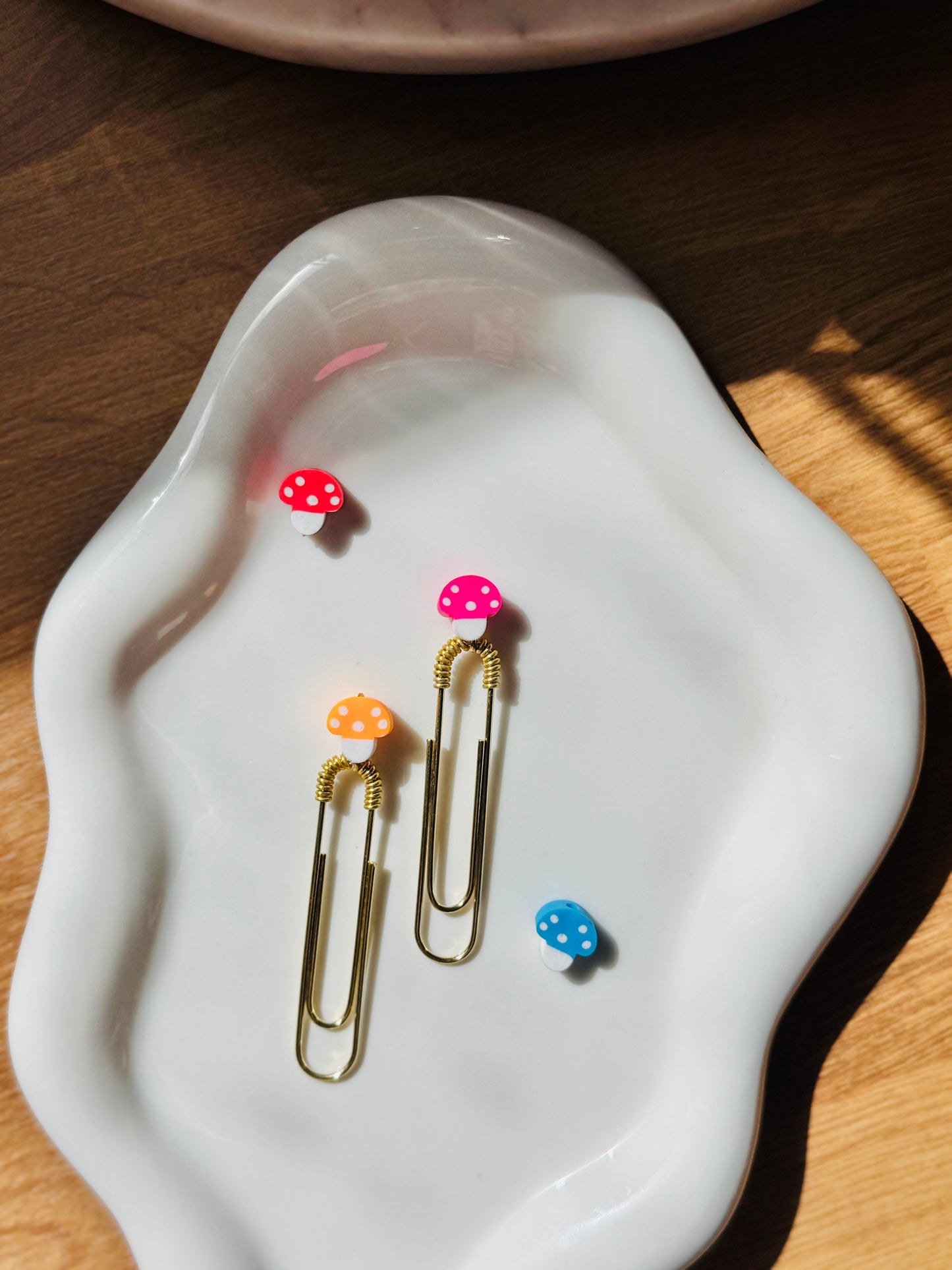 Glowcap Shroom Paperclip