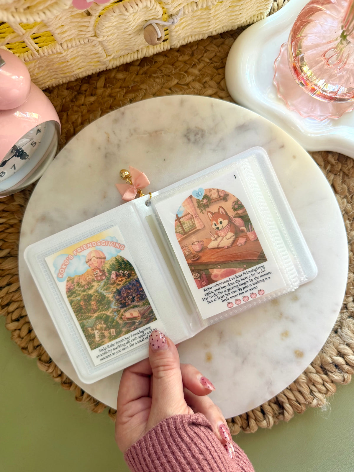 Koko's Friendsgiving - Pocket Story 🍎