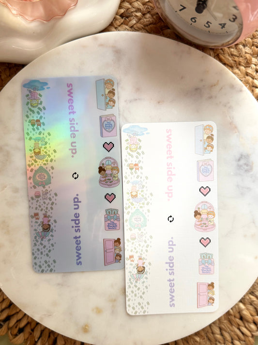 The Pretty Pocket Society Pocket Peeker