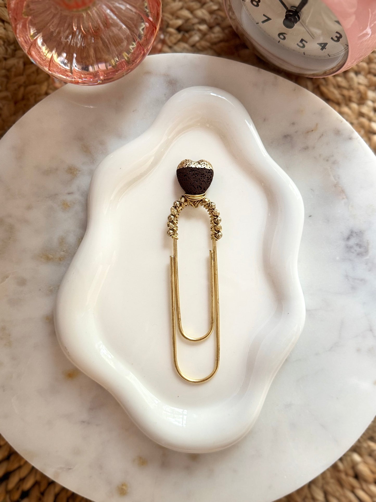 Mocha Muse Jumbo Paperclip