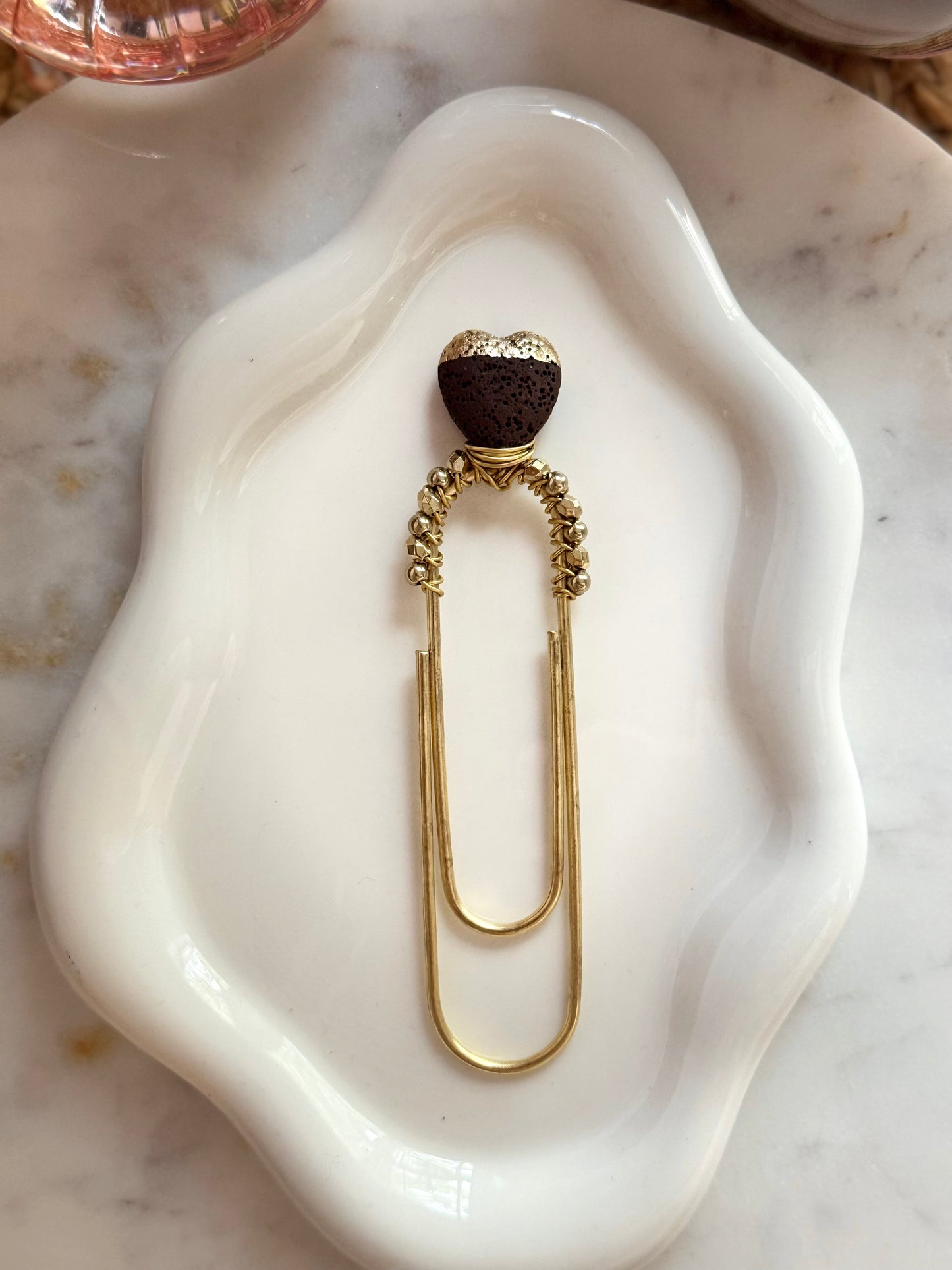 Mocha Muse Jumbo Paperclip