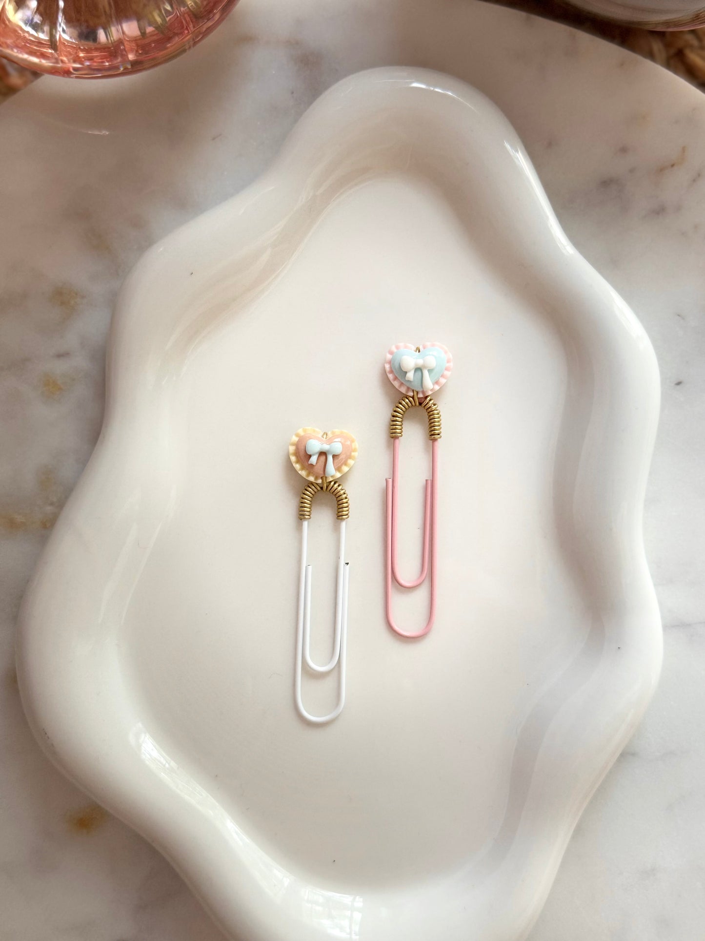Petite Lace Paperclip