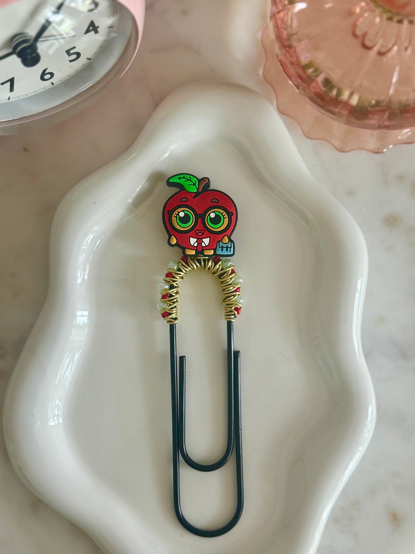 Professor Krisp Jumbo Paperclip 🍎🤓