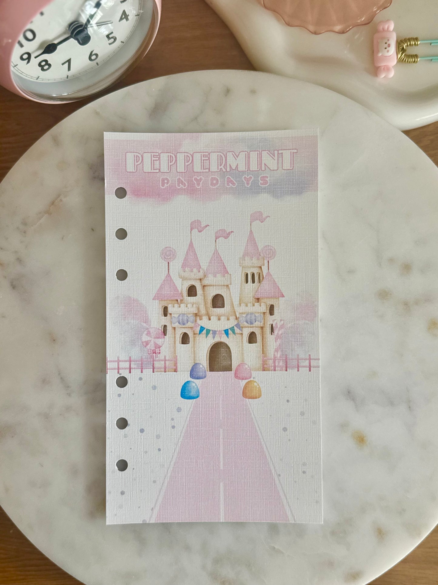 Peppermint Paydays Linen Dashboard