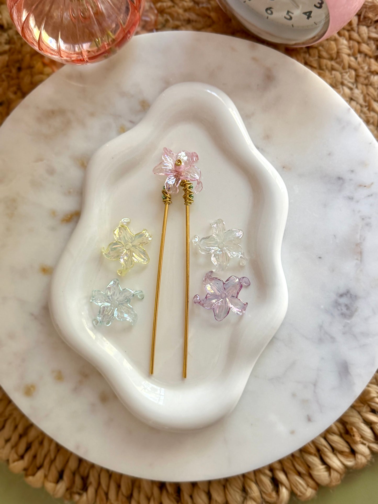 Dewlily Bloom 🌸 Pocket Pin