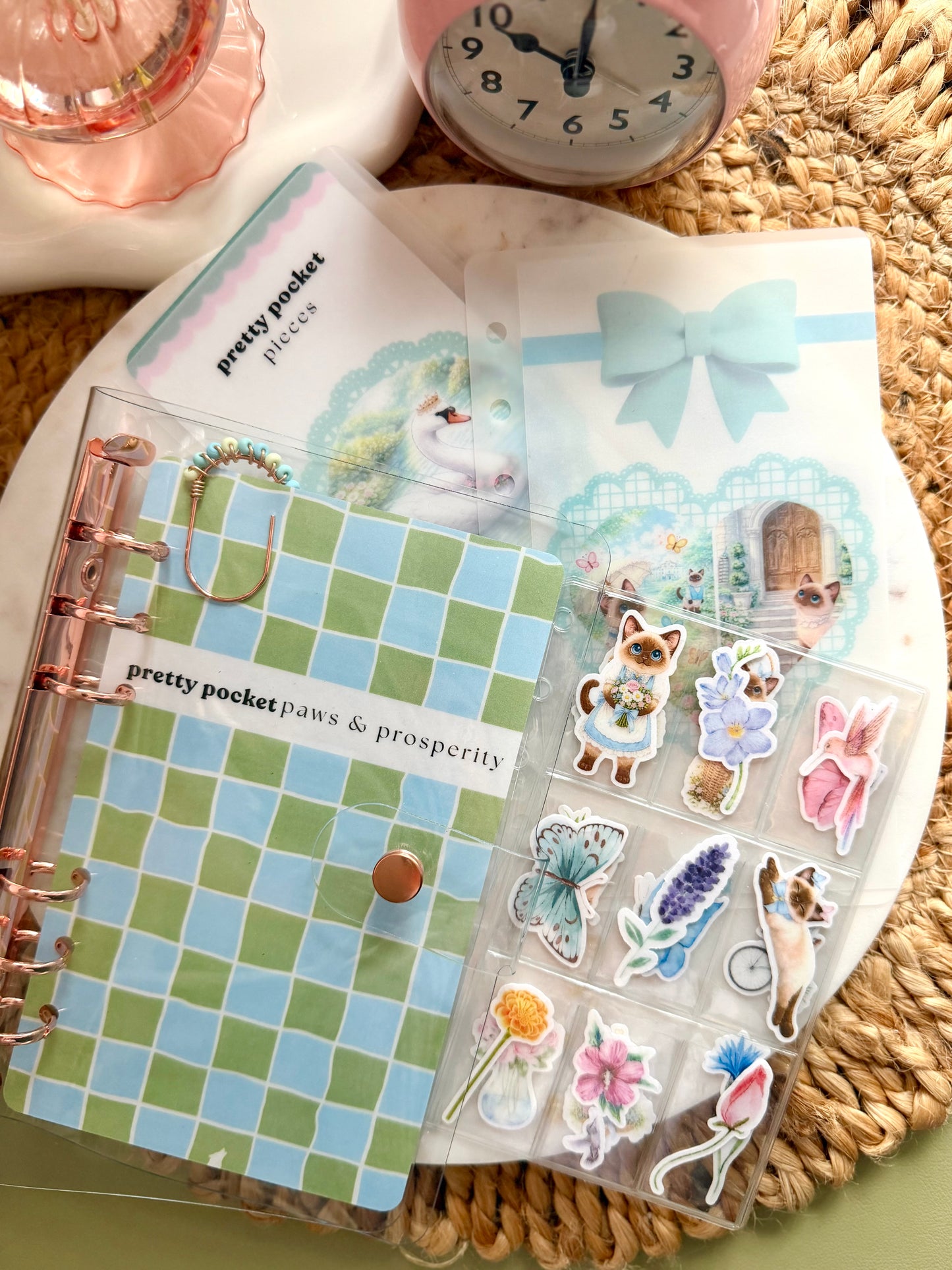 Pretty Pocket Paws & Prosperity 🌸